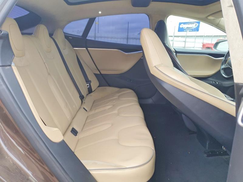 2012 Tesla Model S მანქანა იყიდება აუქციონზე, vin: 5YJSA1DP9CFP02696, აუქციონის ნომერი: 54202686