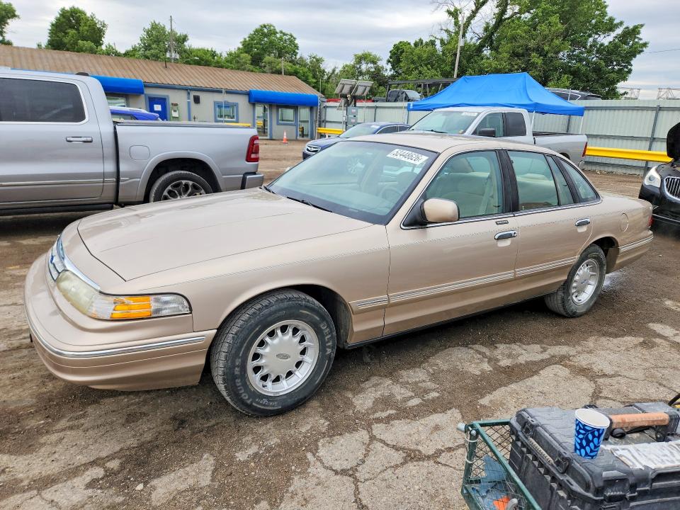 Auction sale of the 1997 Ford Crown Victoria, vin: 2FALP74W0VX218356, lot number: 52448626