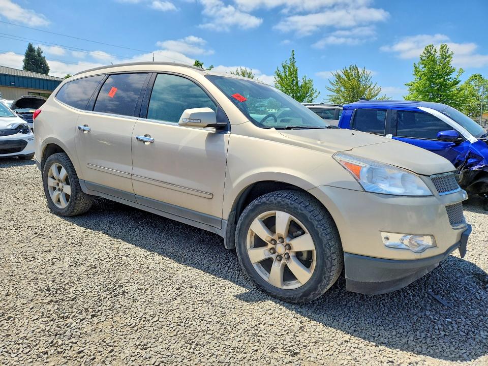 52342666 :رقم المزاد ، 1GNLVHED5AJ262415 vin ، 2010 Chevrolet Traverse مزاد بيع