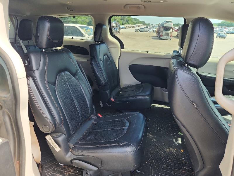 Auction sale of the 2019 Chrysler Pacifica, vin: 2C4RC1BG1KR731849, lot number: 54250186