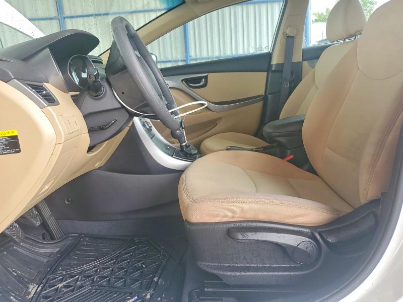 2013 Hyundai Elantra მანქანა იყიდება აუქციონზე, vin: 5NPDH4AE9DH318400, აუქციონის ნომერი: 54470236