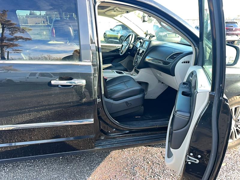 53475086 :رقم المزاد ، 2C4RC1CG6ER205154 vin ، 2014 Chrysler Town & Country مزاد بيع