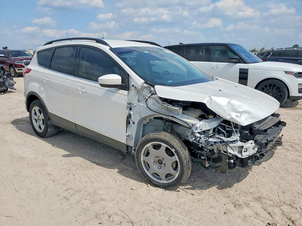 Продажа на аукционе авто 2016 Ford Escape, vin: 1FMCU0GX8GUC57605, номер лота: 54951966