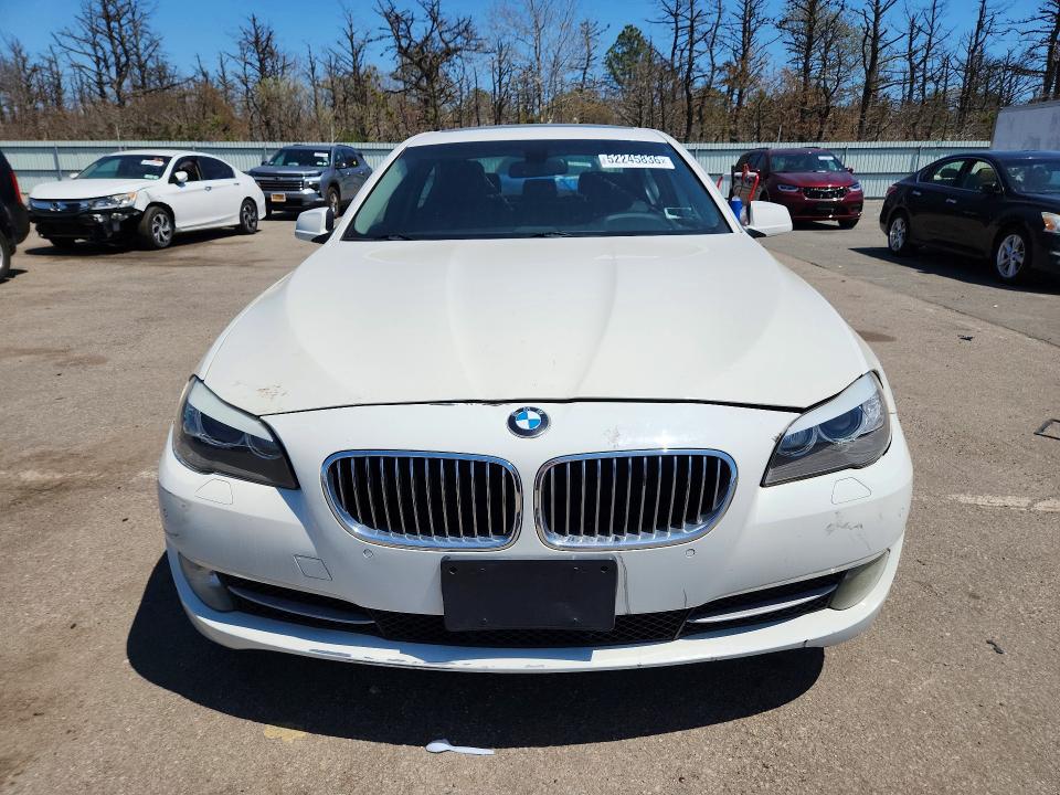 52245836 :رقم المزاد ، WBAFU7C56DDU66946 vin ، 2013 Bmw 535 مزاد بيع