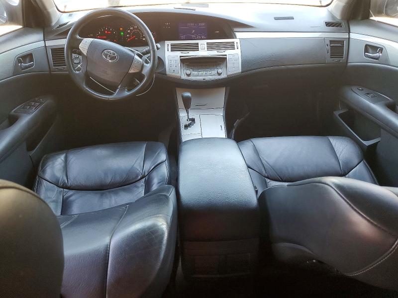 54317686 :رقم المزاد ، 4T1BK36B45U011592 vin ، 2005 Toyota Avalon مزاد بيع