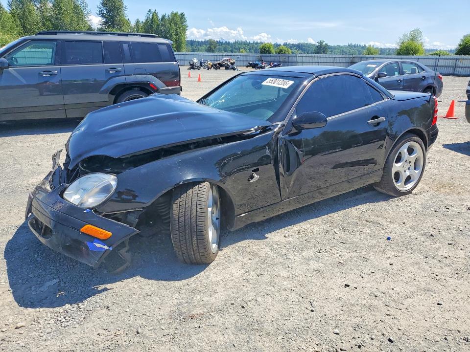 Aukcja sprzedaży 2000 Mercedes-benz Slk, vin: WDBKK47F2YF158514, numer aukcji: 55001206