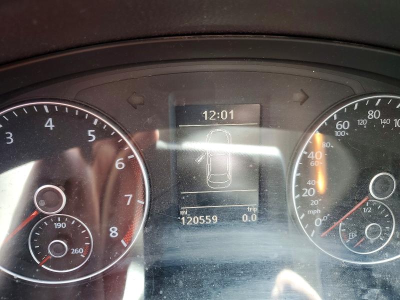 50652426 :رقم المزاد ، 1VWBP7A31DC085082 vin ، 2013 Volkswagen Passat مزاد بيع