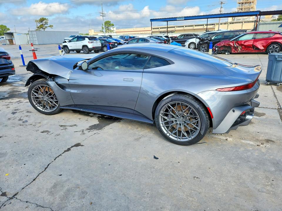 52537246 :رقم المزاد ، SCFSMGAWXLGN03248 vin ، 2020 Aston Martin Vantage مزاد بيع