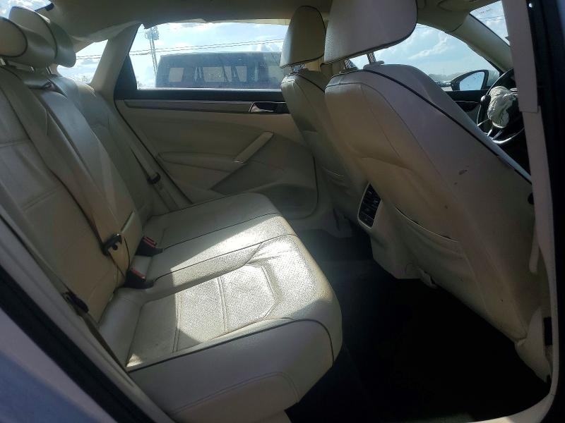 Продажа на аукционе авто 2017 Volkswagen Passat, vin: 1VWBT7A36HC005339, номер лота: 55456106
