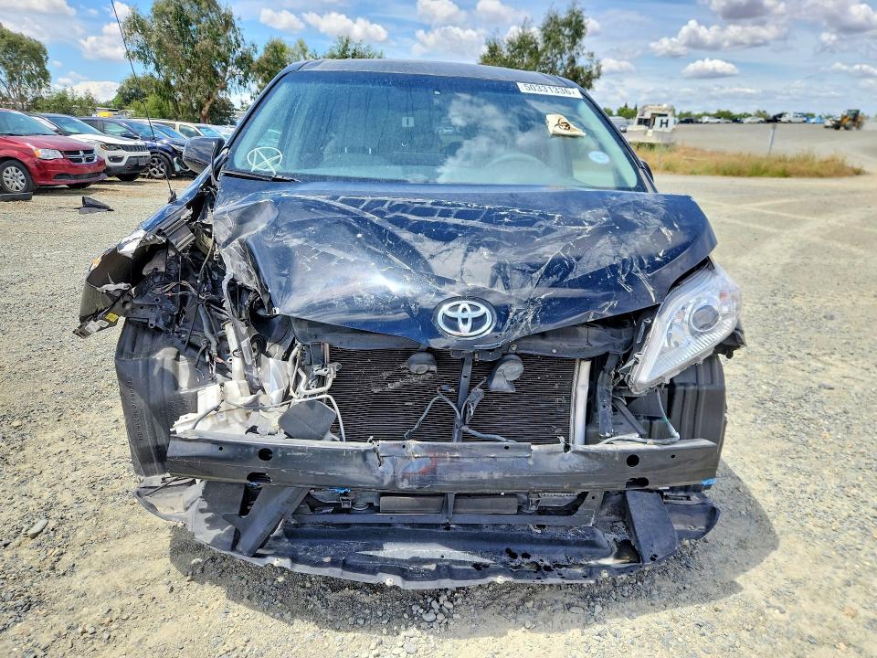 Продаж на аукціоні авто 2012 Toyota Sienna, vin: 5TDKK3DC8CS231898, номер лоту: 50331336