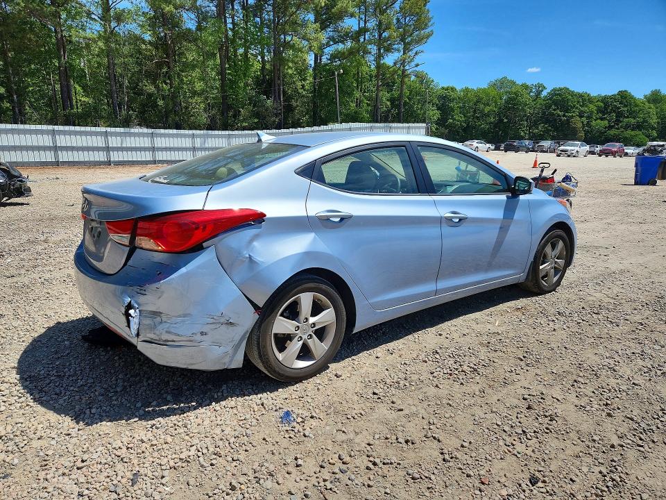 Продажа на аукционе авто 2012 Hyundai Elantra, vin: KMHDH4AE8CU425034, номер лота: 53942386