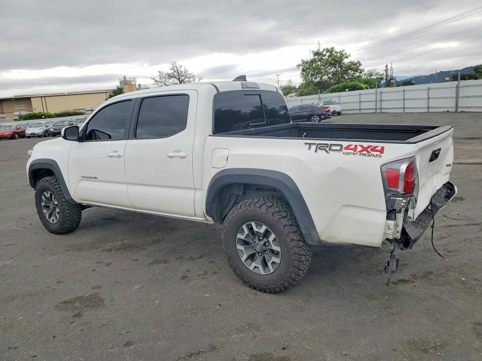 Продажа на аукционе авто 2023 Toyota Tacoma, vin: 3TMCZ5AN8PM643892, номер лота: 52697676
