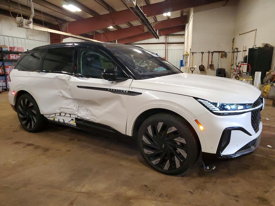 Продажа на аукционе авто 2024 Lincoln Nautilus, vin: 5LMPJ8KA7RJ841815, номер лота: 54216916