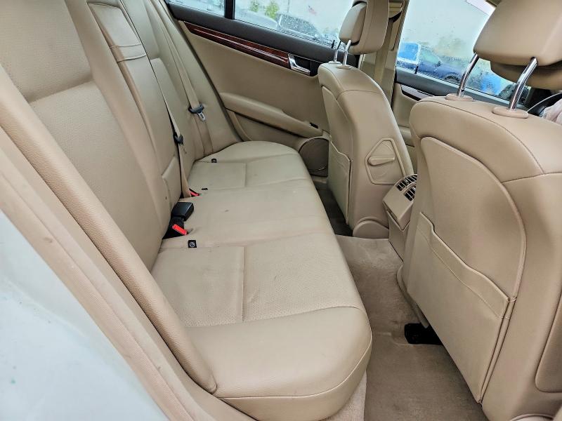 53319006 :رقم المزاد ، WDDGF8BBXBA512409 vin ، 2011 Mercedes-benz C مزاد بيع