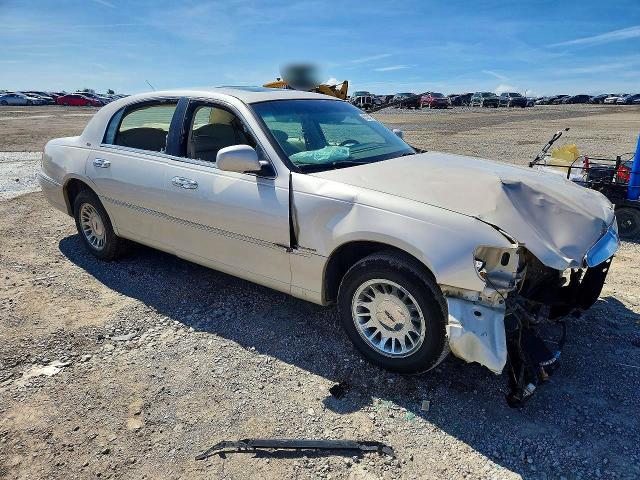 Aukcja sprzedaży 2000 Lincoln Town Car, vin: 1LNHM83W0YY938434, numer aukcji: 55121776