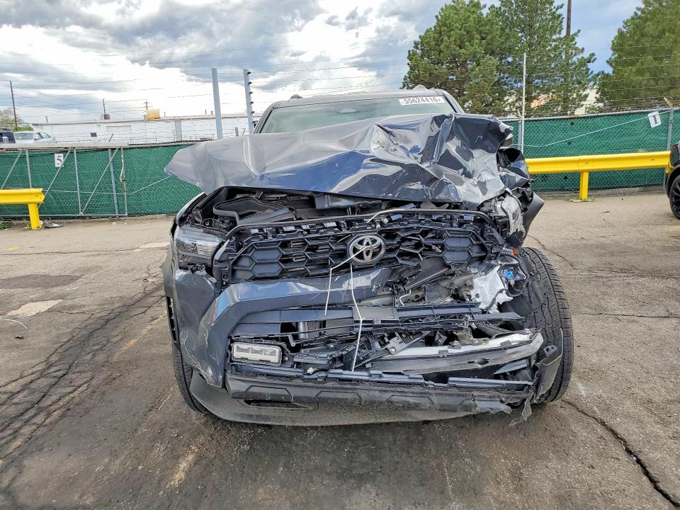 55624416 :رقم المزاد ، JTEVA5BR7S5071192 vin ، 2025 Toyota 4runner مزاد بيع
