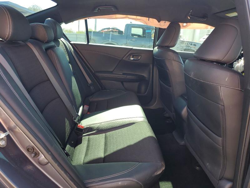 53663456 :رقم المزاد ، 1HGCR2F57HA057384 vin ، 2017 Honda Accord مزاد بيع