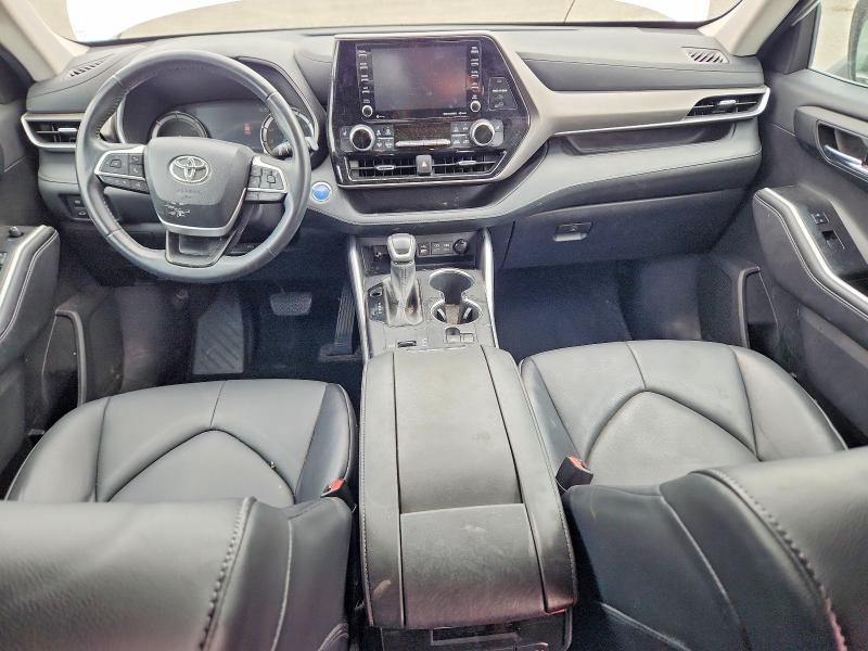 2022 Toyota Highlander Hybrid მანქანა იყიდება აუქციონზე, vin: 5TDGBRCHXNS550390, აუქციონის ნომერი: 52336386