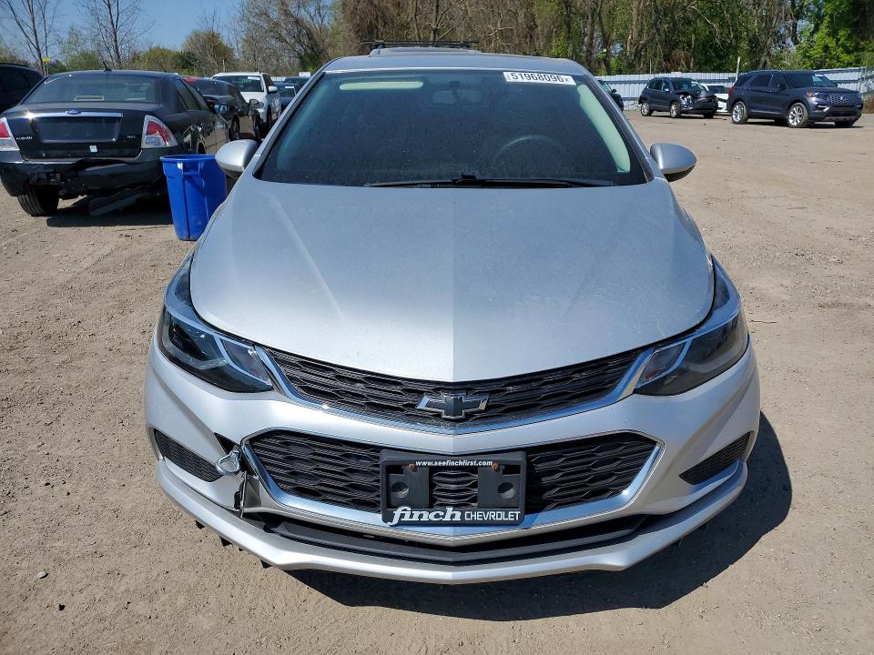 Продаж на аукціоні авто 2018 Chevrolet Cruze, vin: 1G1BD5SM9J7118351, номер лоту: 51968096