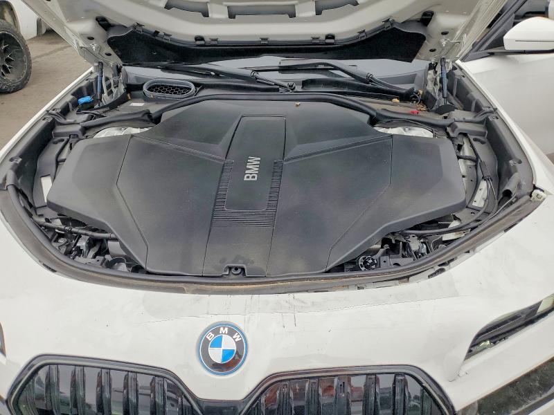 53293176 :رقم المزاد ، WBY43EJ07SCT36233 vin ، 2025 Bmw I7 مزاد بيع