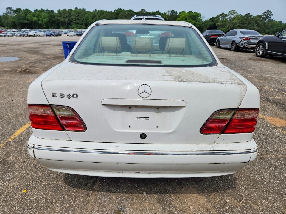 Aukcja sprzedaży 2001 Mercedes-benz E, vin: WDBJF65J21B286686, numer aukcji: 52706986