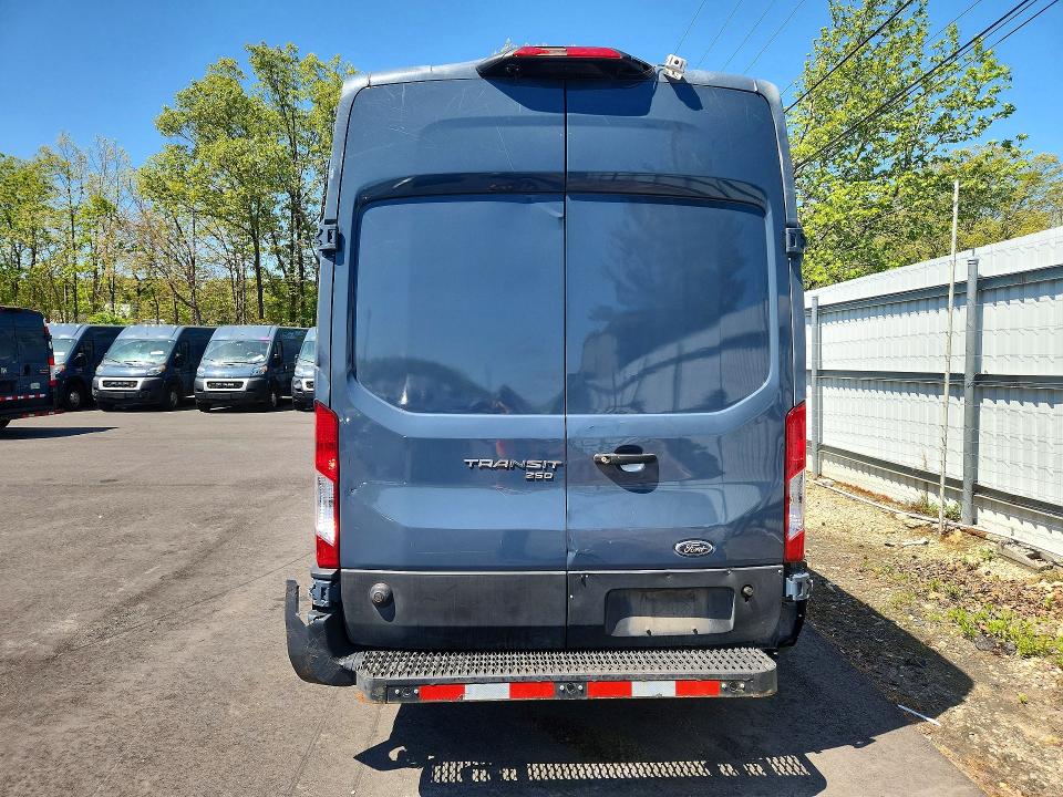 Продаж на аукціоні авто 2020 Ford Transit, vin: 1FTBR3X86LKB27436, номер лоту: 50973486