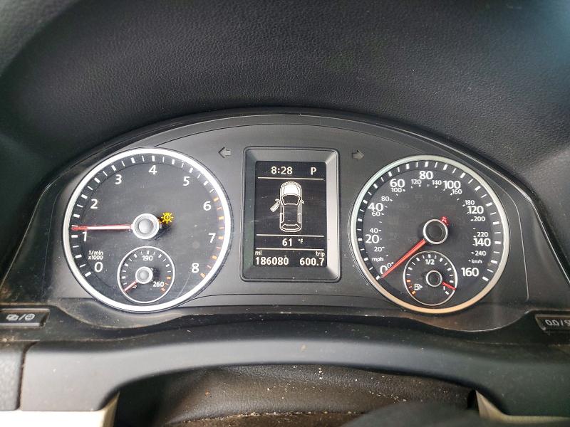 2015 Volkswagen Tiguan მანქანა იყიდება აუქციონზე, vin: WVGBV7AX8FW003910, აუქციონის ნომერი: 55460346