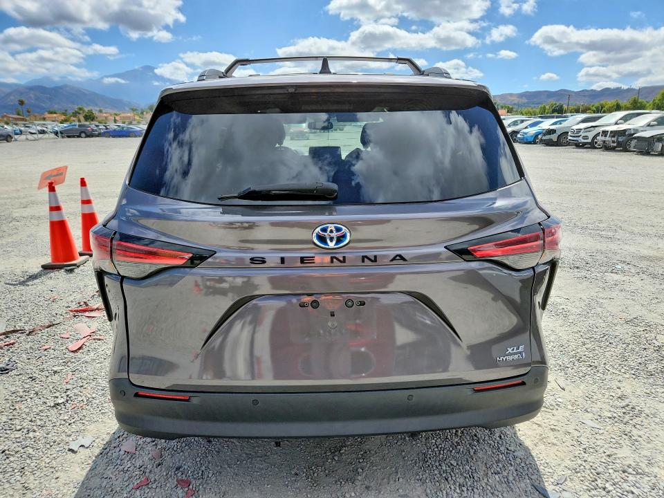 Aukcja sprzedaży 2022 Toyota Sienna, vin: 5TDJRKEC5NS101046, numer aukcji: 55206096