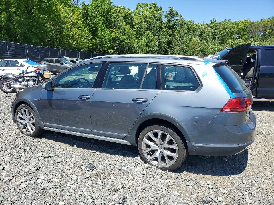 52302696 :رقم المزاد ، 3VWH17AU7HM527534 vin ، 2017 Volkswagen Golf Alltrack مزاد بيع