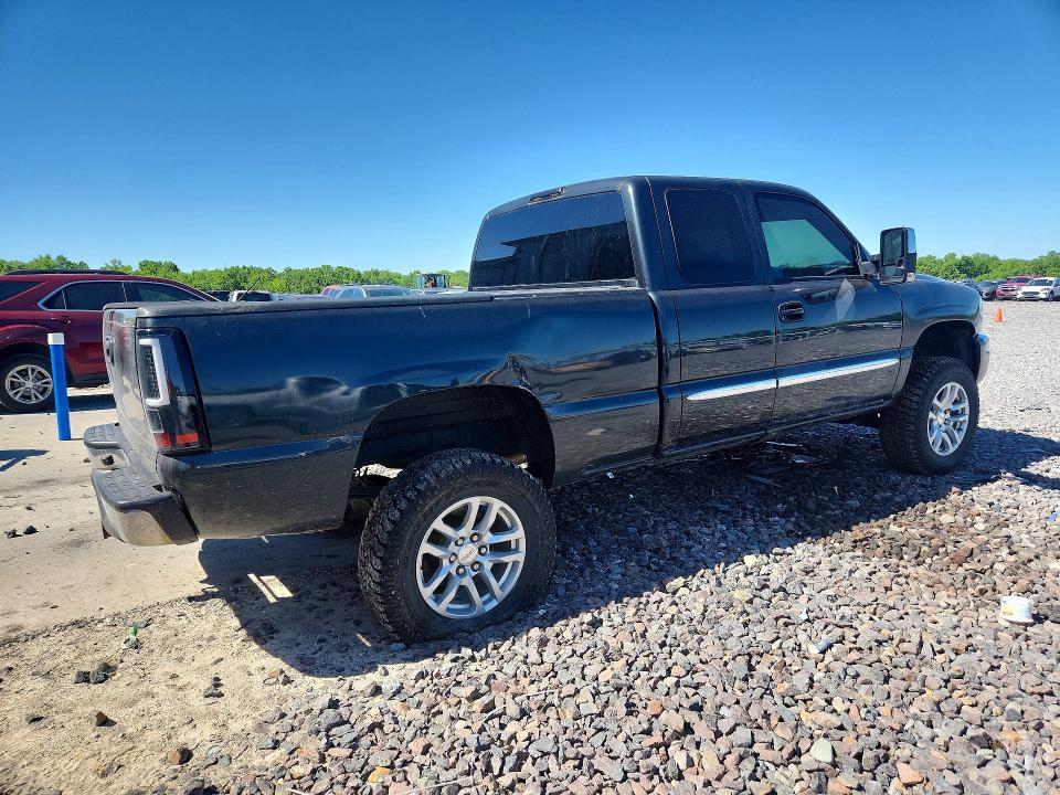 2003 Gmc 1500 მანქანა იყიდება აუქციონზე, vin: 1GTEK19T73E379833, აუქციონის ნომერი: 52010176