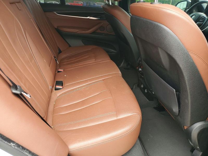 52536396 :رقم المزاد ، 5UXKR0C50J0Y02764 vin ، 2018 Bmw X5 مزاد بيع