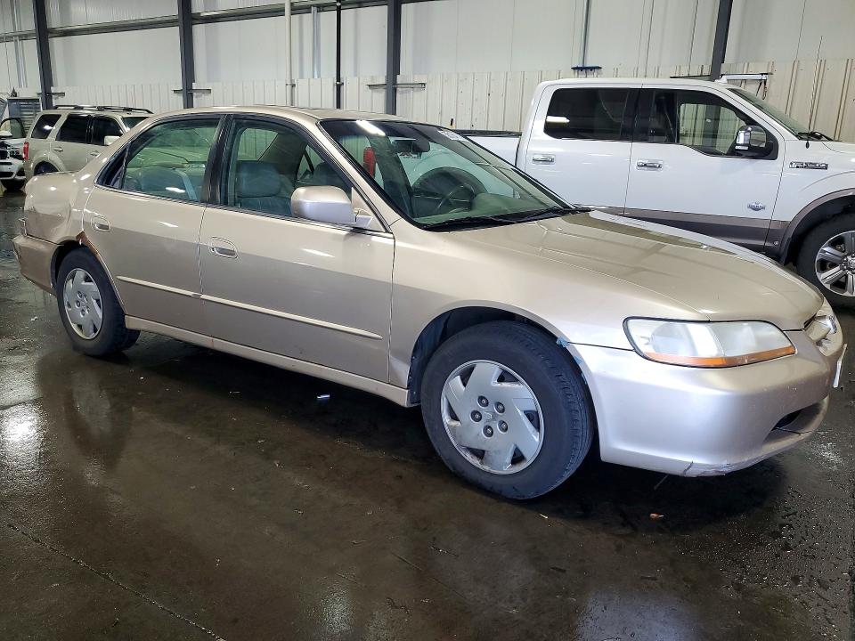 Продажа на аукционе авто 2000 Honda Accord, vin: 1HGCG165XYA018773, номер лота: 55134116