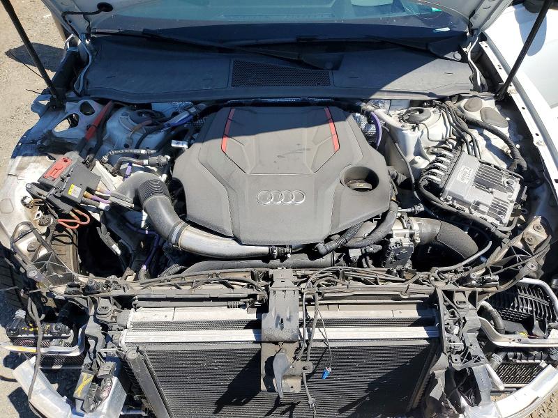 Продаж на аукціоні авто 2022 Audi S6, vin: WAUFFBF2XNN053809, номер лоту: 53656406