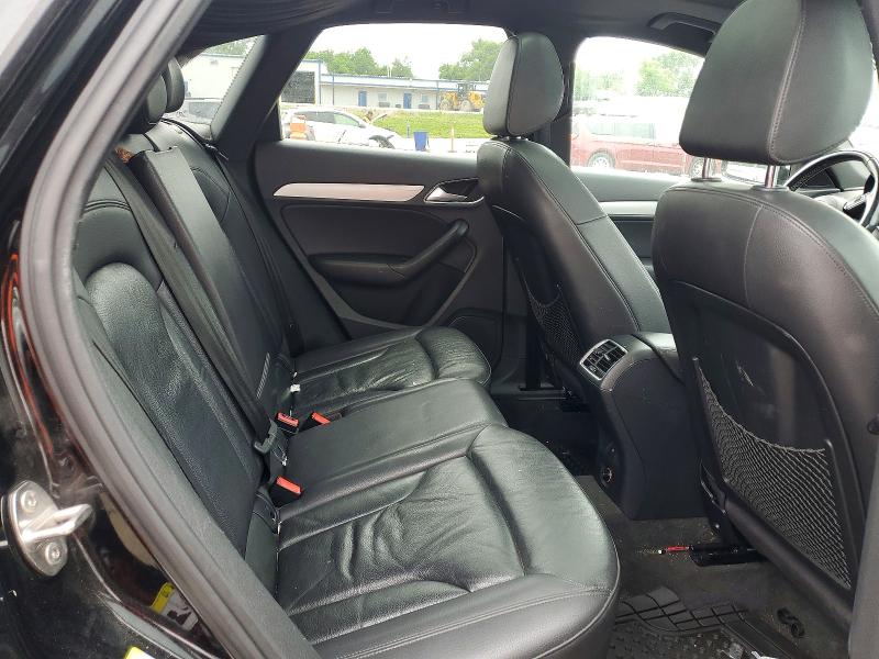 53635026 :رقم المزاد ، WA1BCCFS6HR013833 vin ، 2017 Audi Q3 مزاد بيع