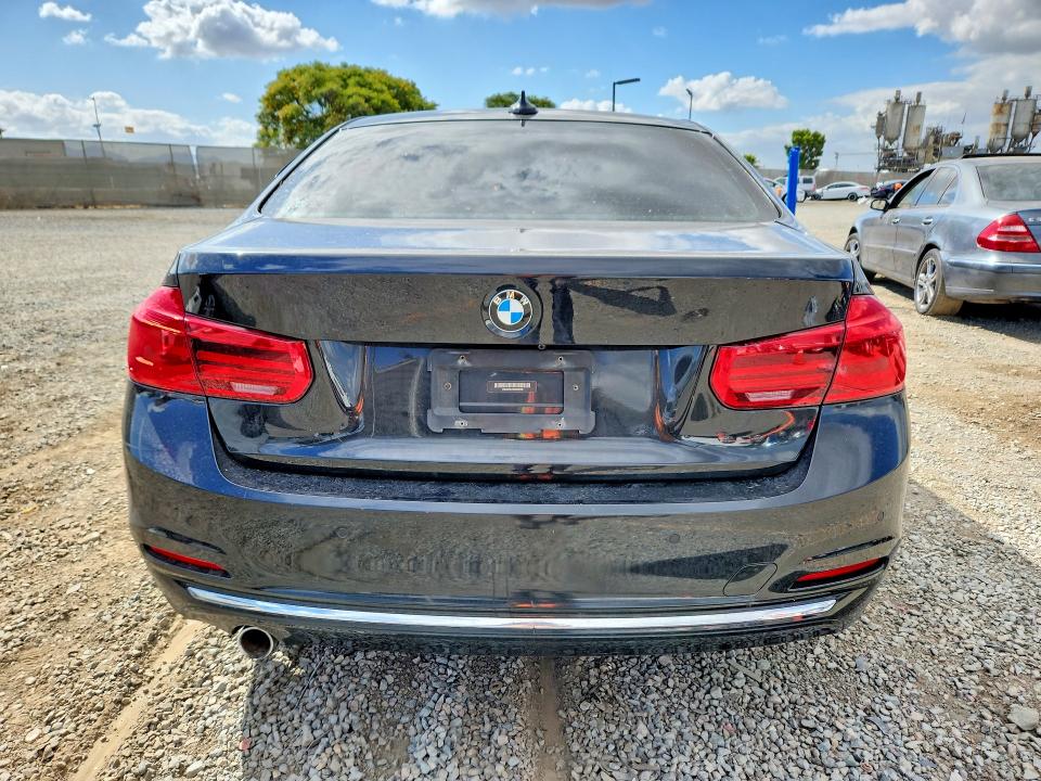 2016 Bmw 328 მანქანა იყიდება აუქციონზე, vin: WBA8E5C56GK388498, აუქციონის ნომერი: 51922946