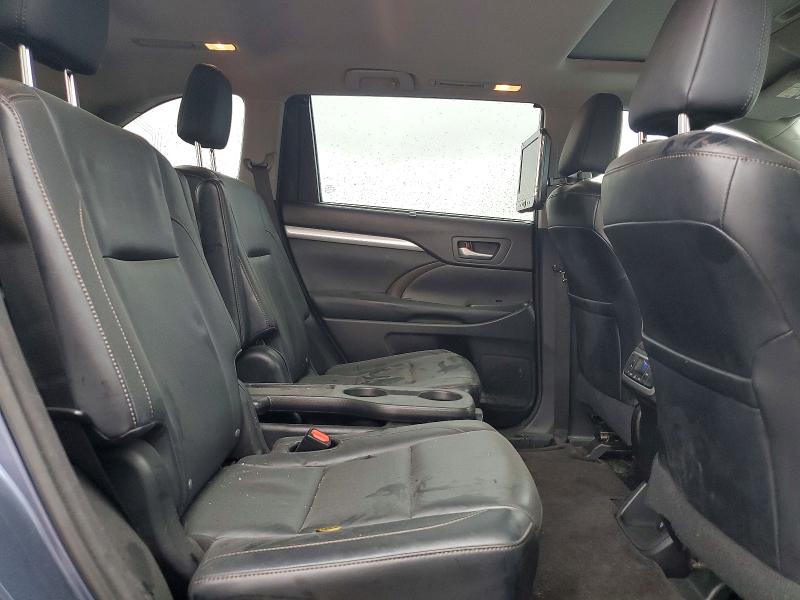 54686336 :رقم المزاد ، 5TDJKRFH8FS131487 vin ، 2015 Toyota Highlander مزاد بيع
