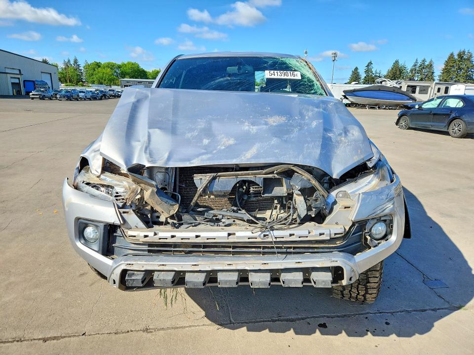 54139016 :رقم المزاد ، 5TFSZ5AN5GX003774 vin ، 2016 Toyota Tacoma مزاد بيع