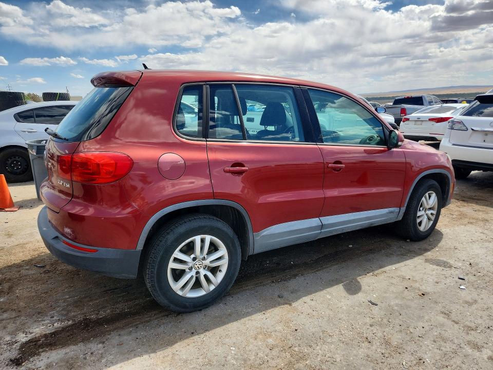 54606946 :رقم المزاد ، WVGAV7AX4CW002163 vin ، 2012 Volkswagen Tiguan مزاد بيع