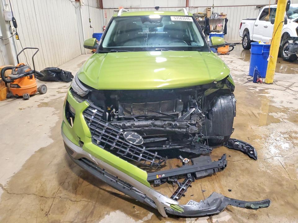 53583046 :رقم المزاد ، KMHRC8A34PU228832 vin ، 2023 Hyundai Venue مزاد بيع