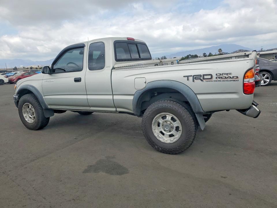 52965586 :رقم المزاد ، 5TESM92N31Z876217 vin ، 2001 Toyota Tacoma مزاد بيع