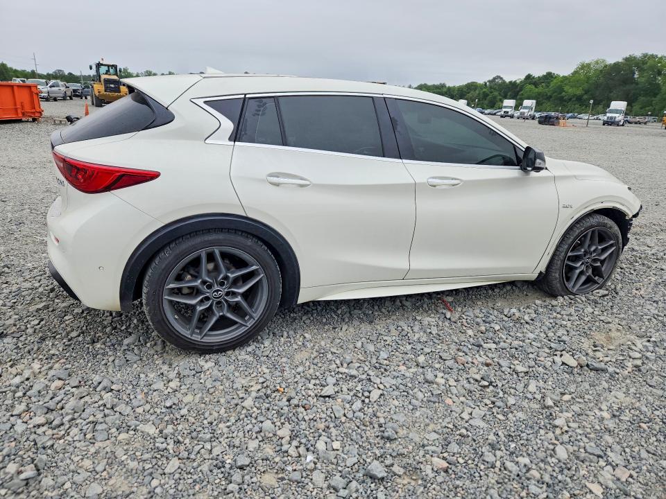 52068706 :رقم المزاد ، SJKCH5CP2JA042092 vin ، 2018 Infiniti Qx30 مزاد بيع