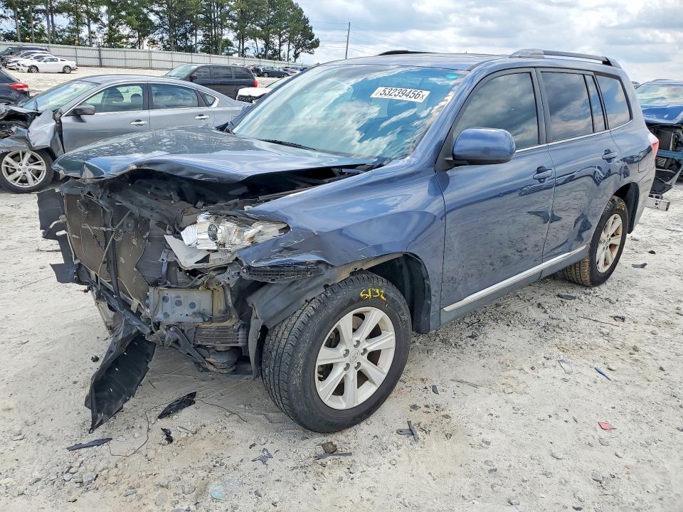 2012 Toyota Highlander მანქანა იყიდება აუქციონზე, vin: 5TDZK3EH5CS073688, აუქციონის ნომერი: 53239456