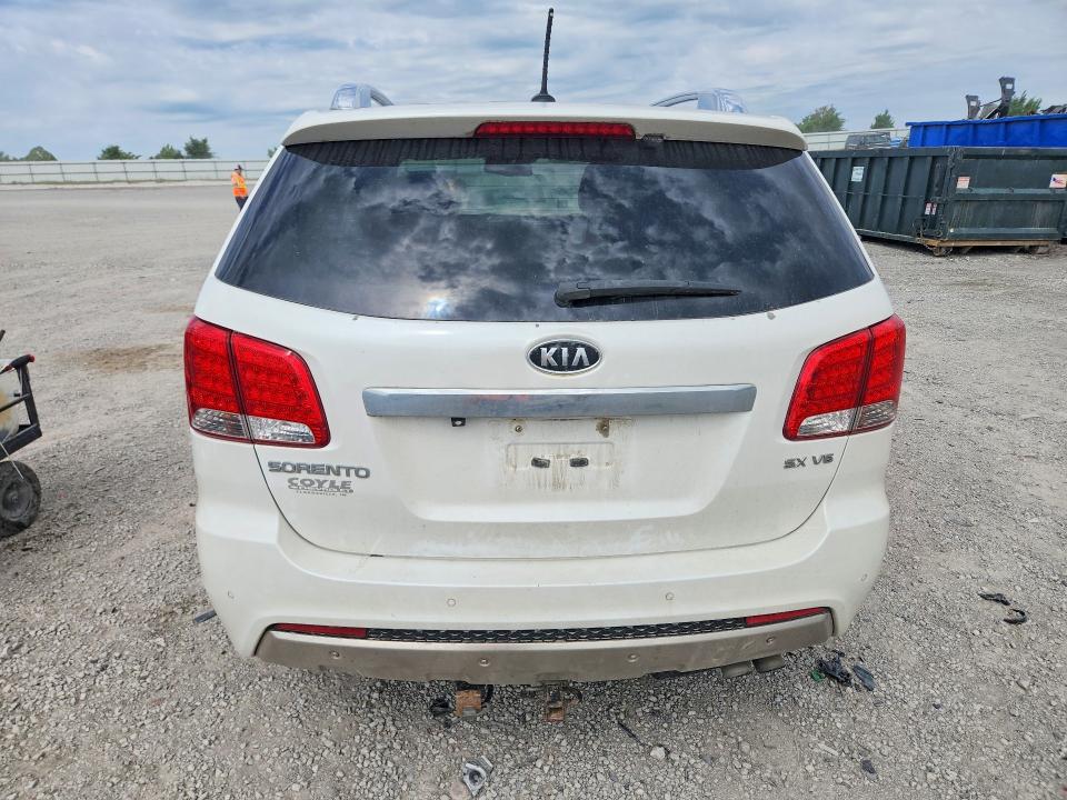 2013 Kia Sorento მანქანა იყიდება აუქციონზე, vin: 5XYKWDA23DG389263, აუქციონის ნომერი: 53776536