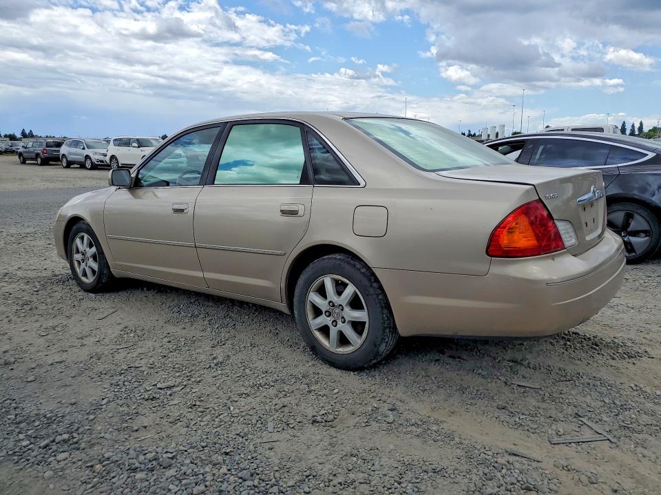 53851766 :رقم المزاد ، 4T1BF28B6YU080235 vin ، 2000 Toyota Avalon مزاد بيع