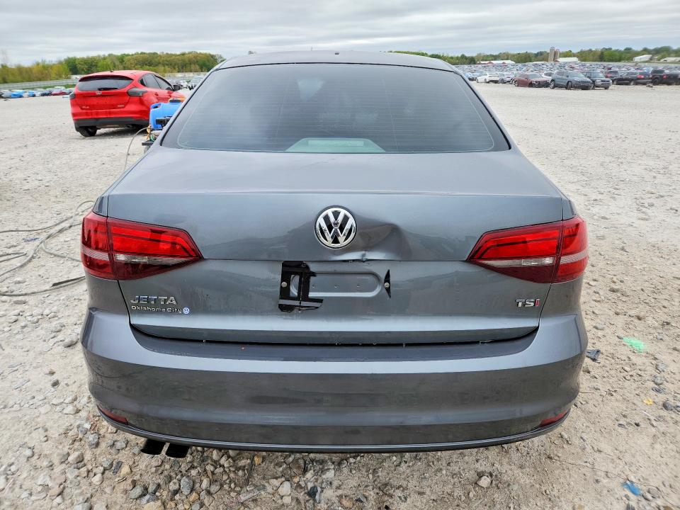 2018 Volkswagen Jetta მანქანა იყიდება აუქციონზე, vin: 3VW2B7AJ3JM247902, აუქციონის ნომერი: 53365256