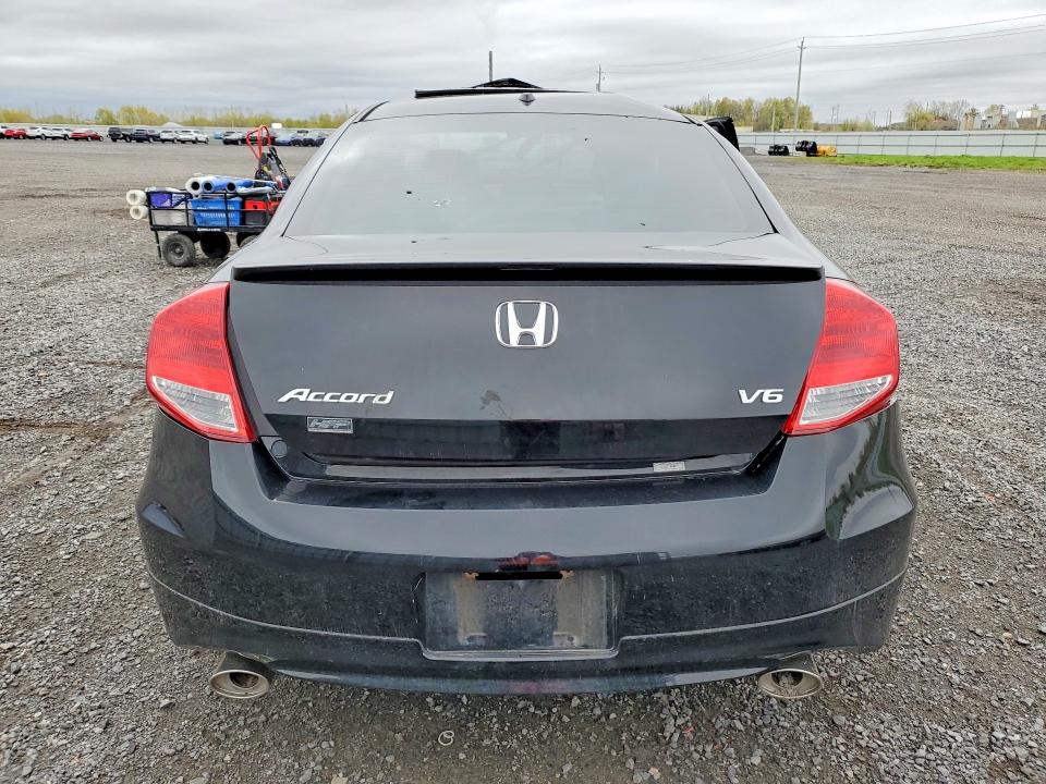 51755446 :رقم المزاد ، 1HGCS2B81BA800505 vin ، 2011 Honda Accord مزاد بيع