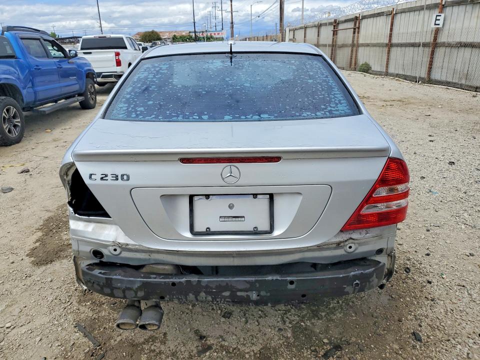 51405886 :رقم المزاد ، WDBRF52H87F874043 vin ، 2007 Mercedes-benz C مزاد بيع