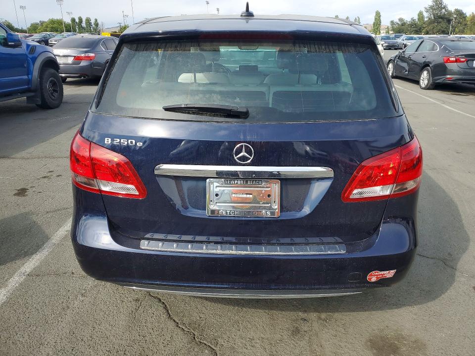 55174776 :رقم المزاد ، WDDVP9AB0HJ013946 vin ، 2017 Mercedes-benz B مزاد بيع