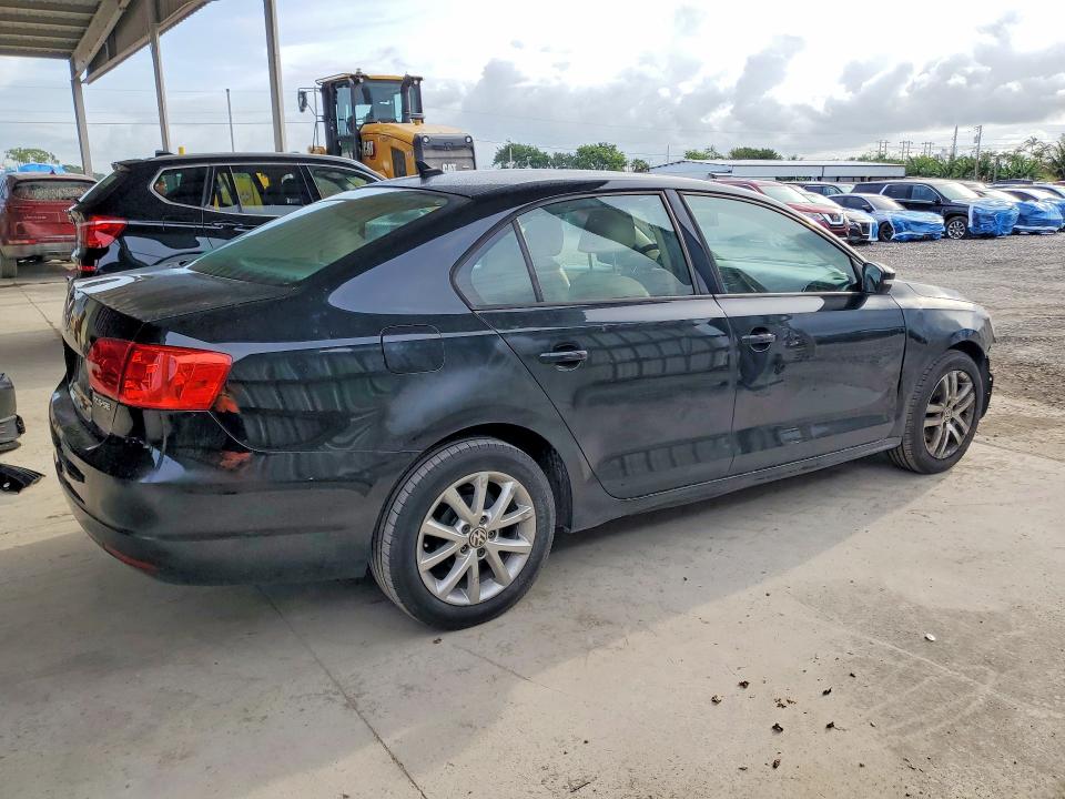 Продажа на аукционе авто 2012 Volkswagen Jetta, vin: 3VWDX7AJ7CM325952, номер лота: 52936796