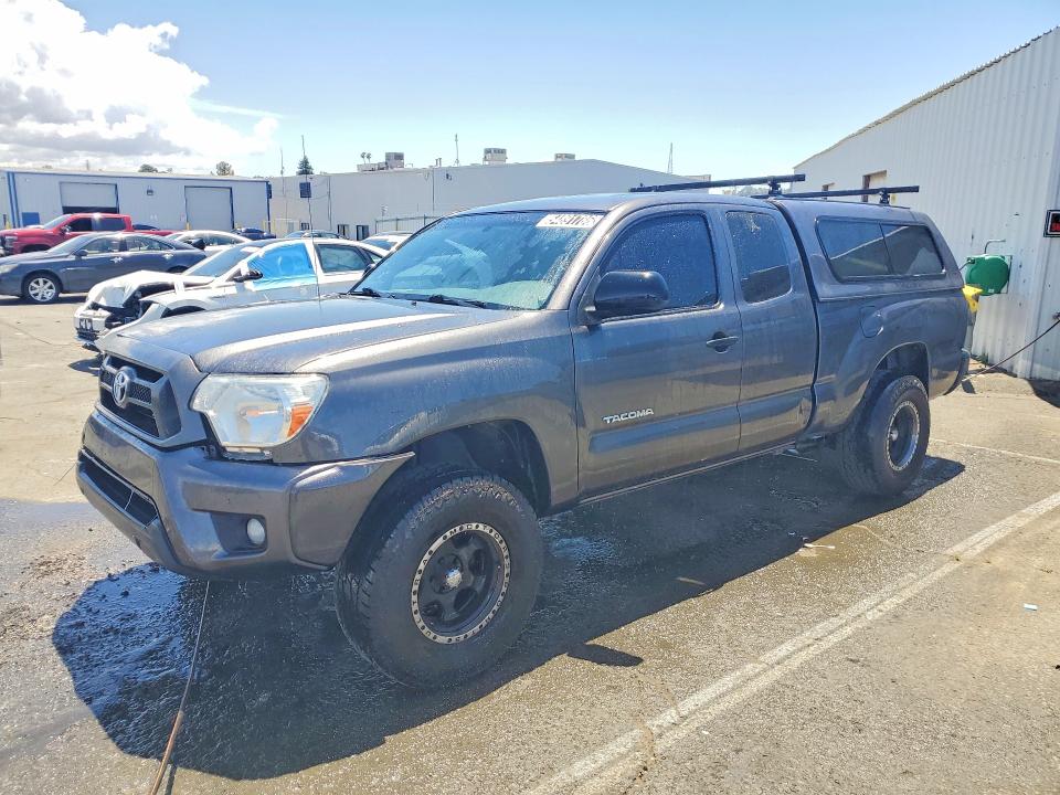 2012 Toyota Tacoma მანქანა იყიდება აუქციონზე, vin: 5TFTX4CN0CX015973, აუქციონის ნომერი: 54891786